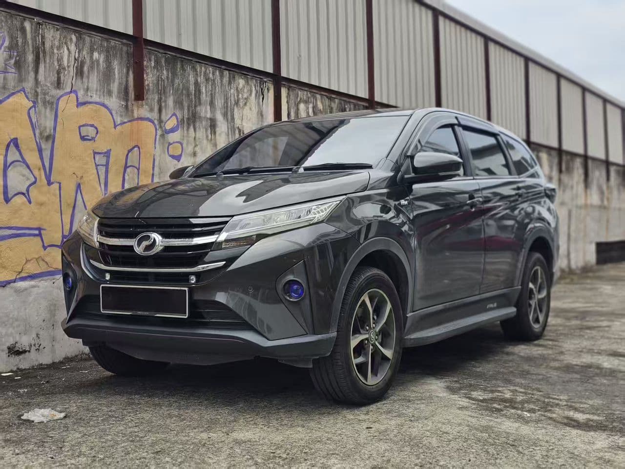 2022 Perodua Aruz 1.5 Premium